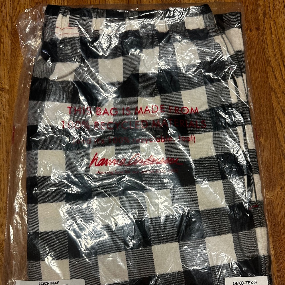 Sellers Bundle Small and XL Hanna Andersson Holiday Pajamas